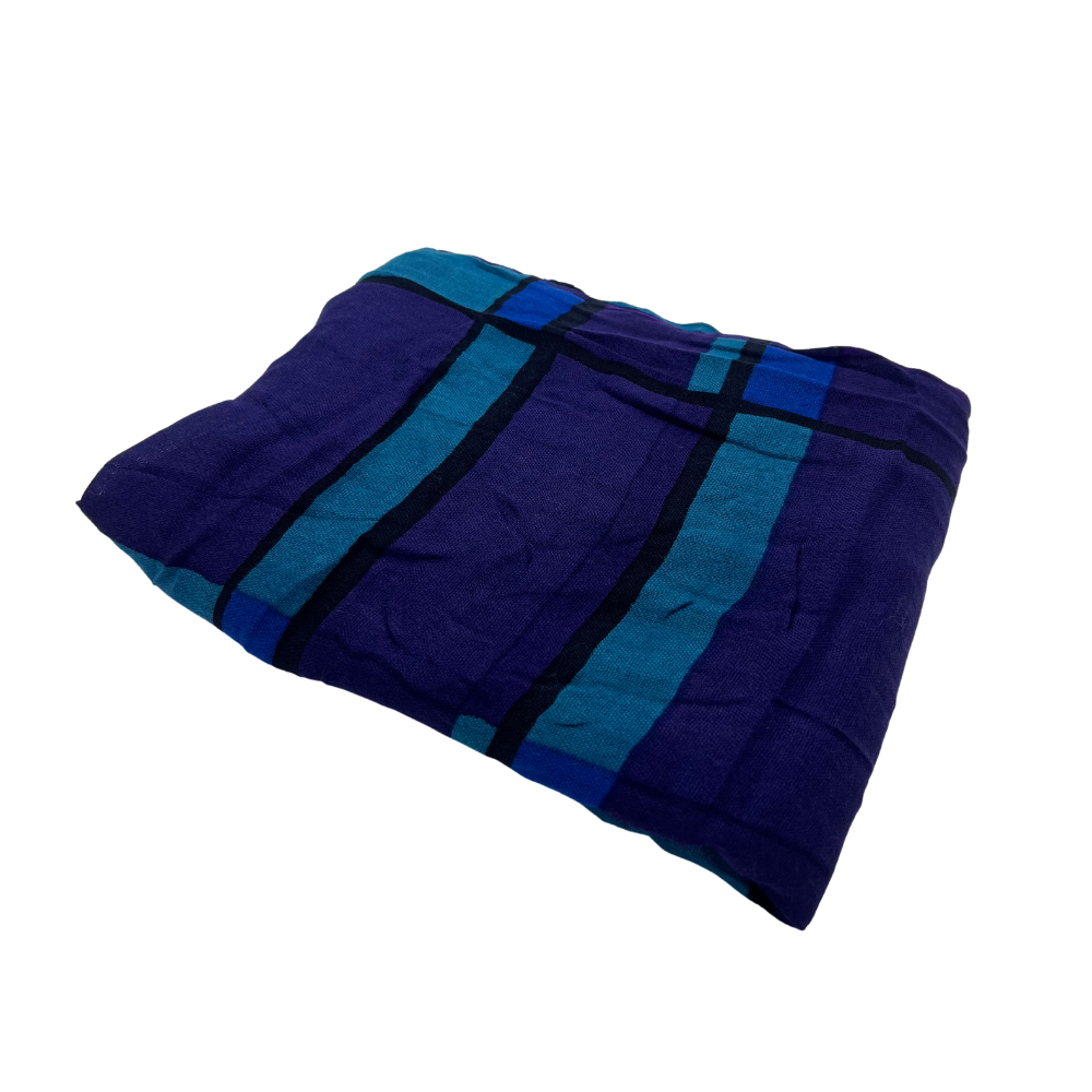 Elegant Blue and Purple Checkered Scarf - Perfect for All Seasons - Swaggy Steals