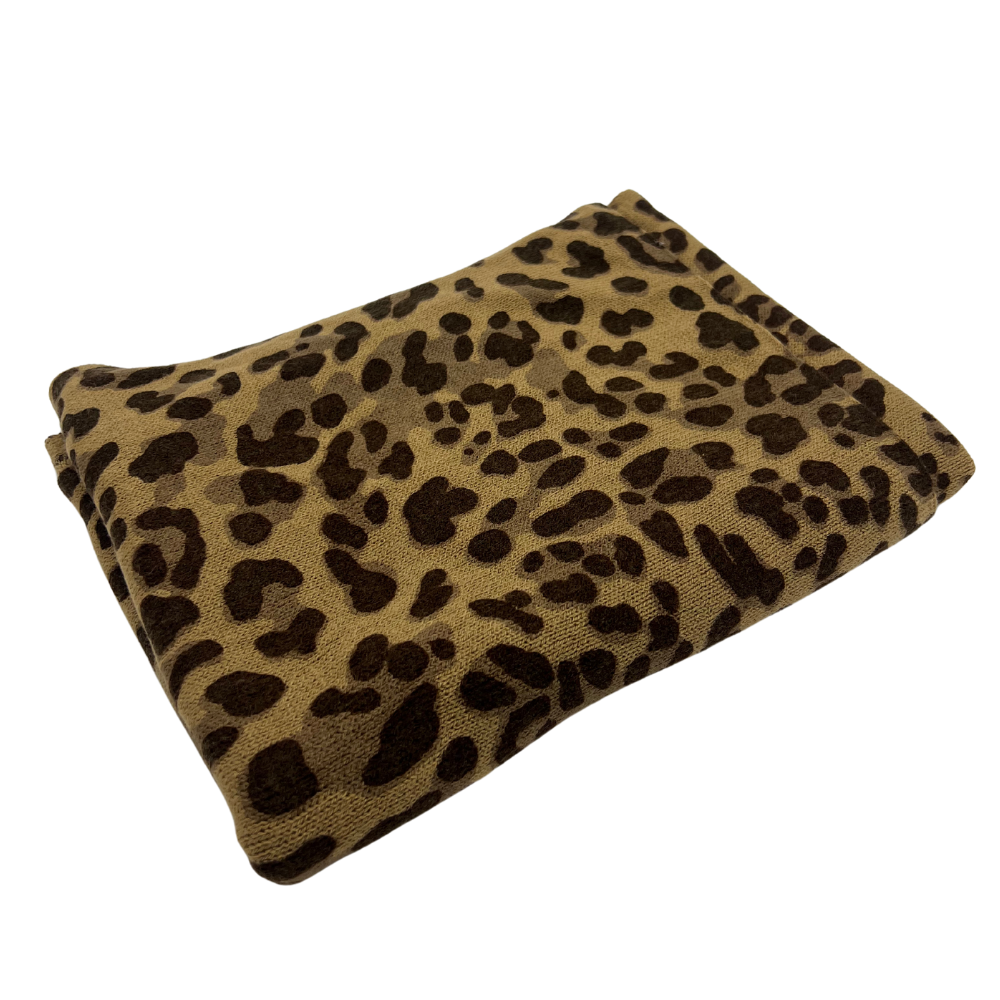 Stylish Leopard Print Scarf - Perfect Accessory for Any Outfit - Swaggy Steals