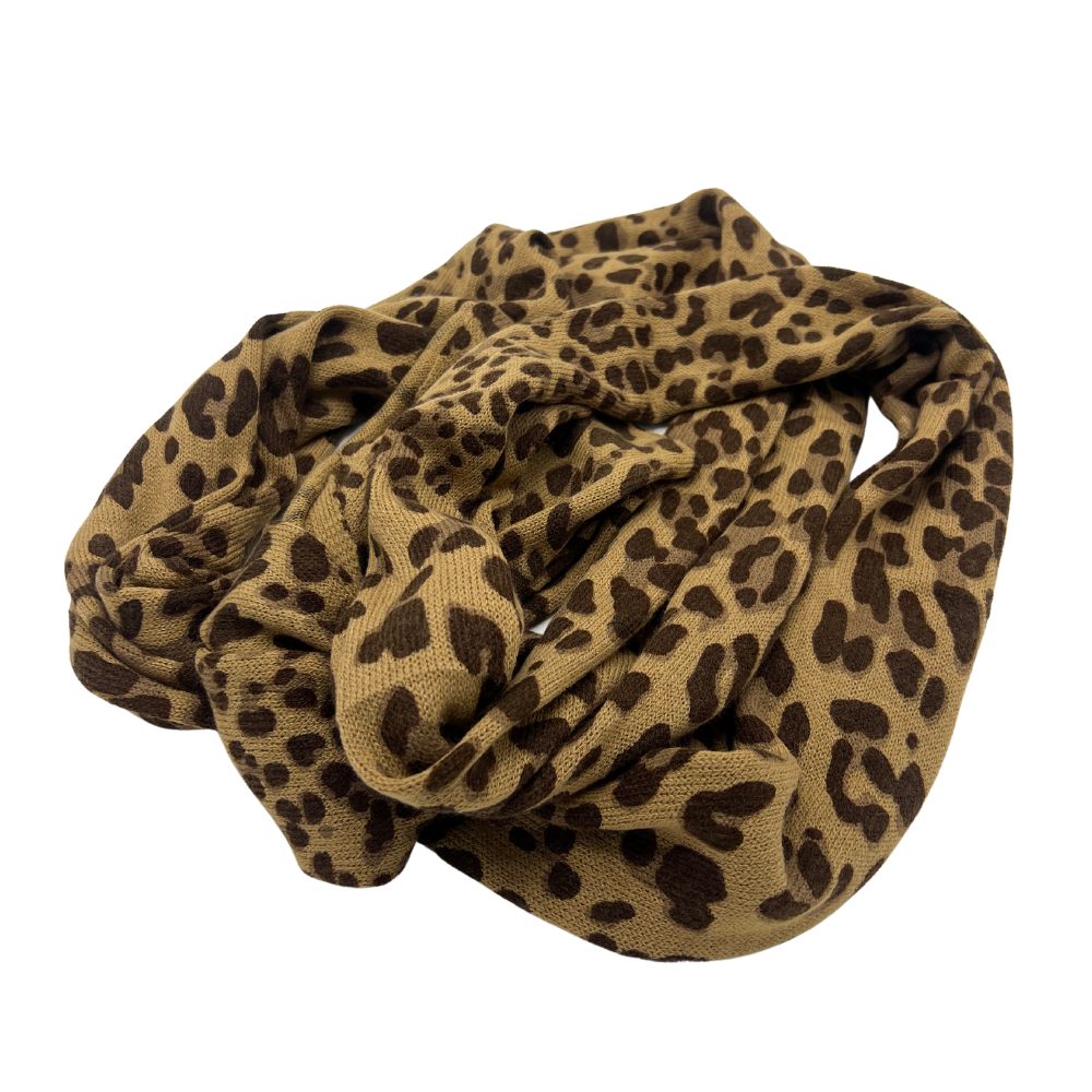 Stylish Leopard Print Scarf - Perfect Accessory for Any Outfit - Swaggy Steals